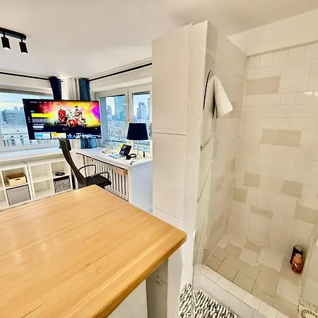 Sawa 7 Wifi8gbs 85'tv 4k Netflix Apartamento *