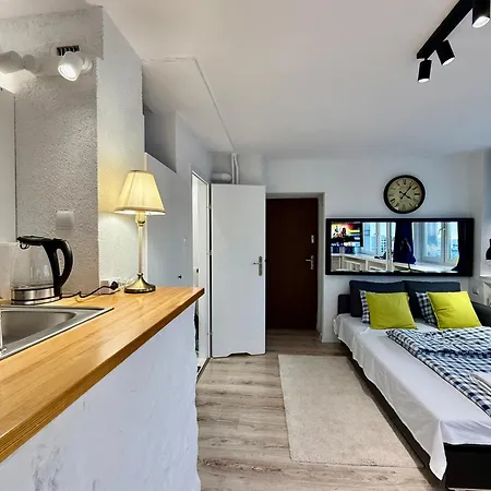 Sawa 7 Wifi8gbs 85'tv 4k Netflix Warszawa